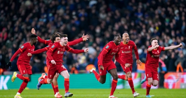 Kepa sút hỏng luân lưu giúp Liverpool lên ngôi tại Cúp Liên đoàn