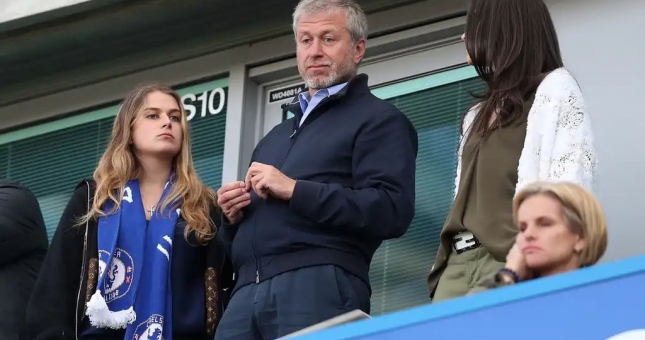 XÁC NHẬN: Roman Abramovich rao bán Chelsea, đưa ra mức giá bất ngờ