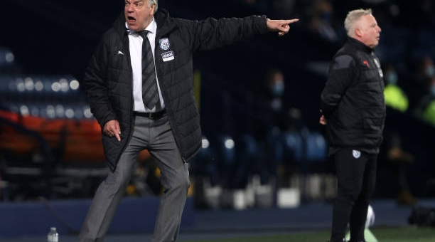 CHÍNH THỨC: HLV Ngoại hạng Anh tiếp theo ra đi