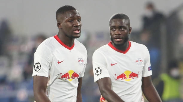 Chính thức: Liverpool đón tân binh đầu tiên