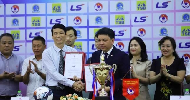 Đội vô địch Giải bóng đá Nữ VĐQG nhận được 300 triệu đồng