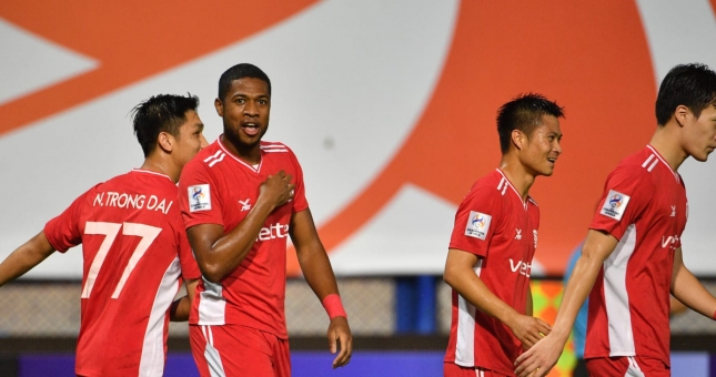 Viettel thắng nhọc ở đấu trường số 1 châu lục