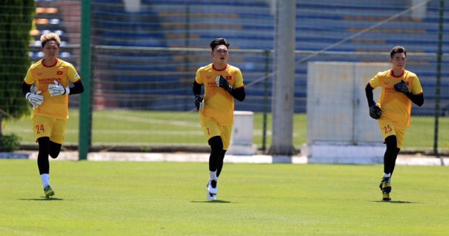 Thủ môn U22 Việt Nam chưa nghĩ đến thành công như Bùi Tiến Dũng