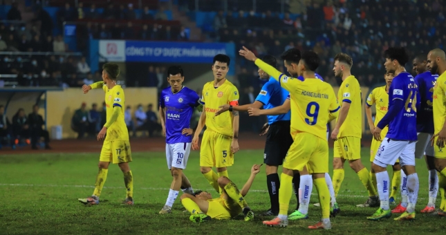 Cựu đội trưởng Nam Định từ chối HAGL để gia nhập 'đội bóng của bầu Hiển'