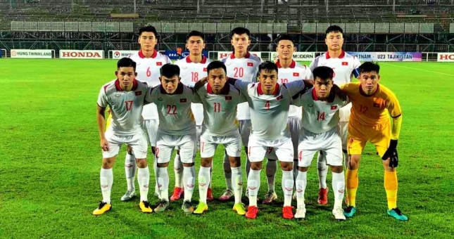 VIDEO: U22 Việt Nam bị Tajikistan cầm hòa đáng tiếc