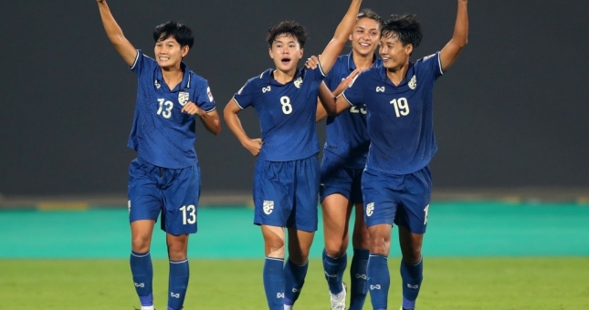 Ghi bàn ở những giây cuối cùng, ĐT Thái Lan vẫn thất bại cay đắng