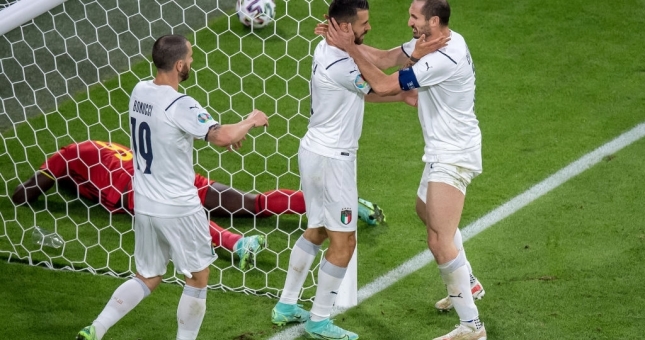 Italia nhận tin hung tin sau trận 'chung kết sớm' với Bỉ