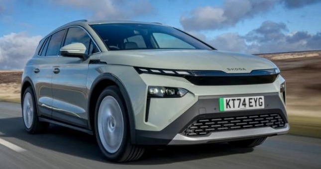 Xe điện tăng trưởng nhanh chưa từng có, xe xăng mất dần thị phần tại châu Âu