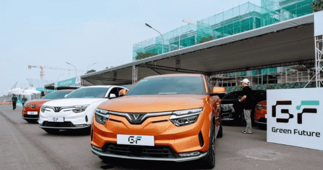Mua ô tô điện cũ: Những điểm cần kiểm tra kỹ trước khi xuống tiền