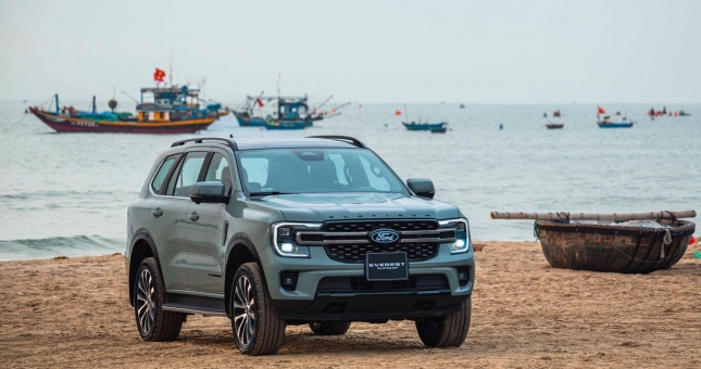 Doanh số xe gầm cao cỡ D tháng 4/2026 giảm mạnh, Ford Everest vẫn giữ ngôi đầu