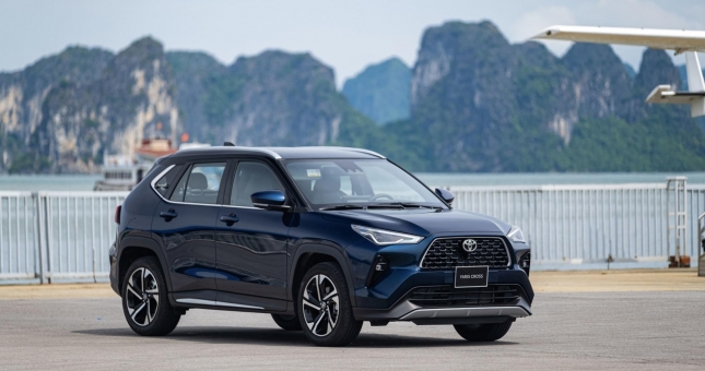 Doanh số Toyota Việt Nam tiếp tục khởi sắc, các mẫu tăng ưu đãi đều bán chạy hơn