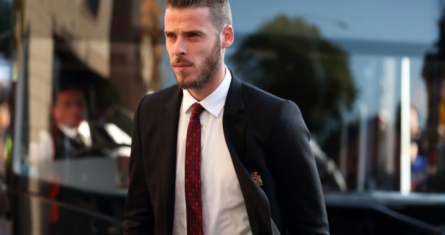 De Gea kiêm luôn chủ tịch khi ra mắt đội của riêng mình