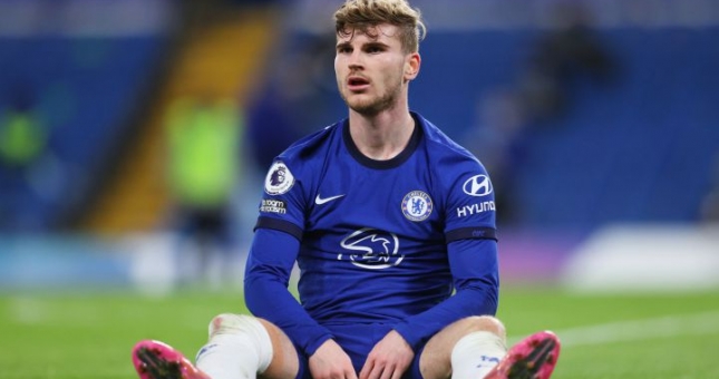 Chelsea sa sút: Sự non nớt với 'men say chiến thắng'