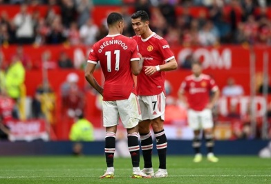 Phòng thay đồ MU rạn nứt: Nguồn cơn từ Greenwood, Ronaldo và...Solsa?