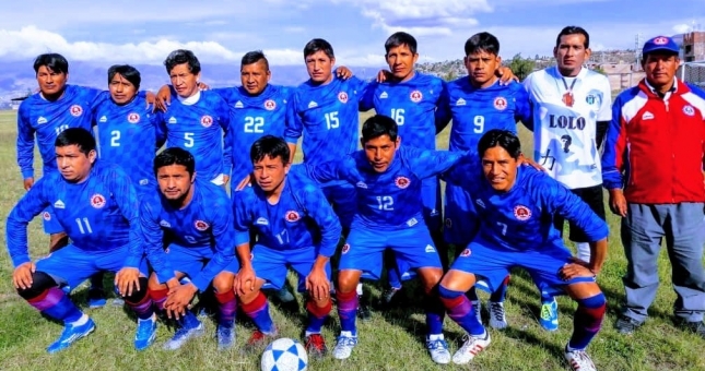 Bày tỏ sự ngưỡng mộ, đội bóng quốc tế chính thức đổi theo tên của Bác Hồ