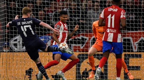 Man City vào bán kết Champions League sau 100 phút nghẹt thở