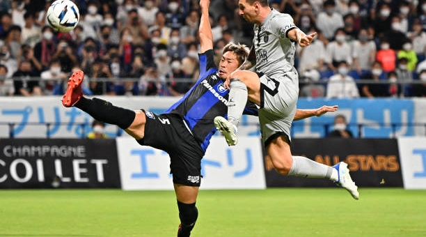 Highlight PSG vs Gamba Osaka: 'Mưa bàn thắng' trên đất Nhật Bản