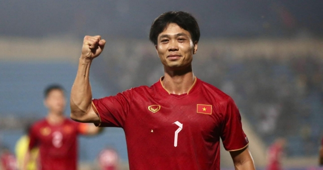 NÓNG: Công Phượng chấn thương nặng, báo tin xấu cho ĐT Việt Nam