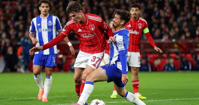 Trực tiếp Porto vs Nottingham, 2h00 hôm nay 10/4