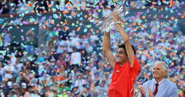 Đả bại Rafael Nadal, Taylor Fritz giành chức vô địch Masters 1000 đầu tiên trong sự nghiệp