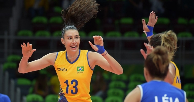 Huyền thoại bóng chuyền nữ Brazil chính thức giã từ sự nghiệp ở tuổi 38