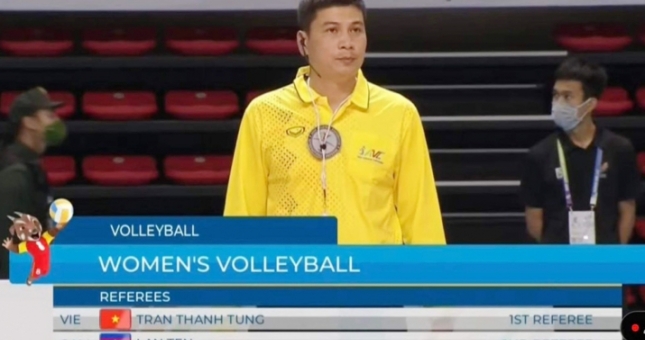 Giảng viên Đại học trở thành trọng tài bóng chuyền SEA Games, tin được không?