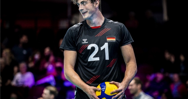 Lịch thi đấu bóng chuyền nam VNL 2022 hôm nay, ngày 10/6