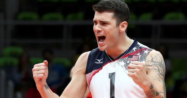 Nam thần bóng chuyền Mỹ quay trở lại tuyển, sẵn sàng cho giải VĐTG