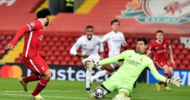 Chấm điểm Liverpool 0-1 Real: Tất cả lu mờ trước ngôi sao người Bỉ