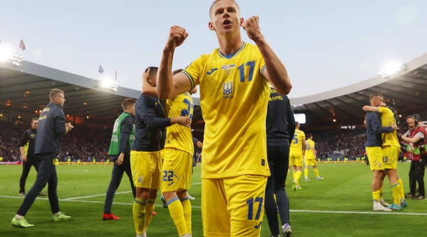 'Kết liễu' Scotland, Zinchenko đưa Ukraine chạm một tay đến World Cup