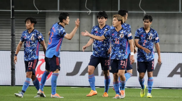 'Hủy diệt' Ghana, Nhật Bản vào chung kết cúp Kirin