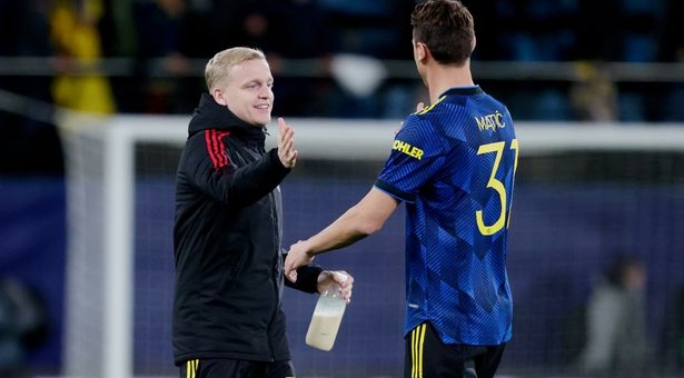 Jadon Sancho và Donny van de Beek lên tiếng về việc Nemanja Matic rời Man Utd