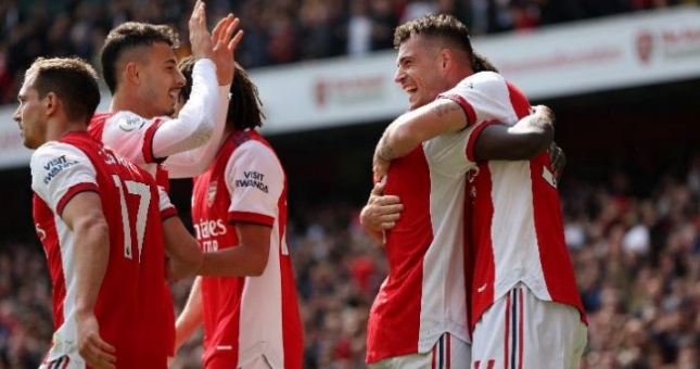 Đội hình tiêu biểu vòng 34 Premier League: Top đầu thống trị