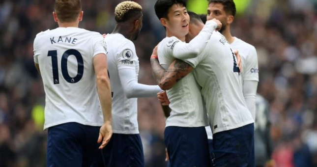 Show diễn của Son Heung Min giúp Tottenham đại thắng Leicester