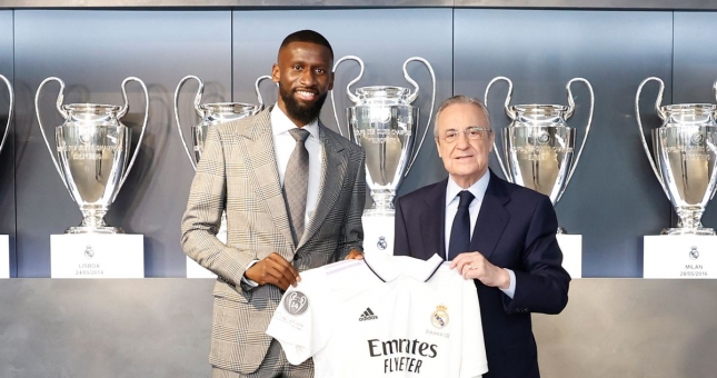 Vừa tới Real Madrid, Ronaldo đã khiến Rudiger lo lắng