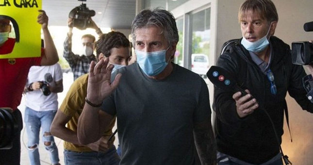 Bố Messi đã có mặt, định đoạt tương lai con trai tại Barcelona?