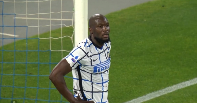 VIDEO: Ngỡ ngàng Lukaku và đồng đội nhận bàn thua dở khóc dở cười nhất lịch sử