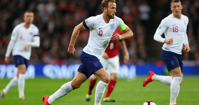 Chuyên gia quốc tế dự đoán Anh vs CH Séc: Tỉ số sát nút