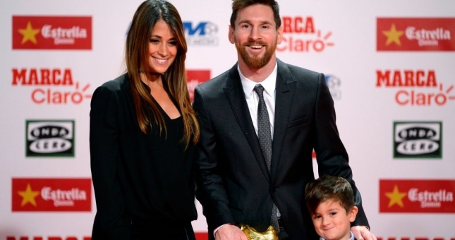 NÓNG: Messi chính thức có mặt, ký hợp đồng mới hôm nay?