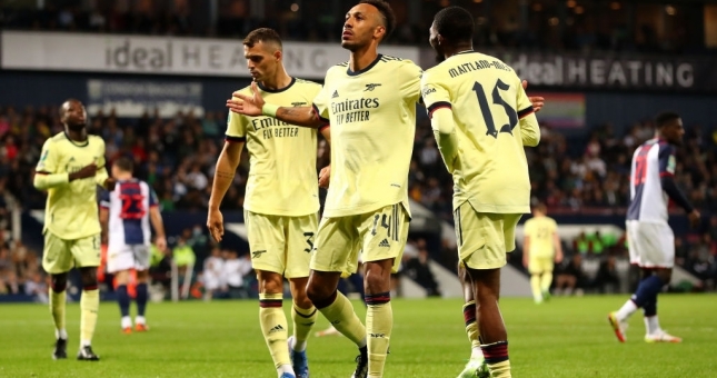 Arsenal tạo mưa bàn thắng tại cúp Liên đoàn Anh