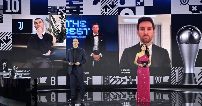 Đánh bại Messi, siêu sao giành giải Cầu thủ xuất sắc nhất thế giới 2021