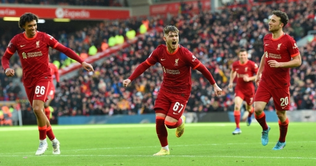 Liverpool hủy diệt đối thủ trong cơn mưa bàn thắng