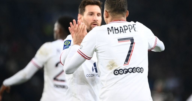 Messi và Mbappe tỏa sáng giúp PSG có chiến thắng nghẹt thở