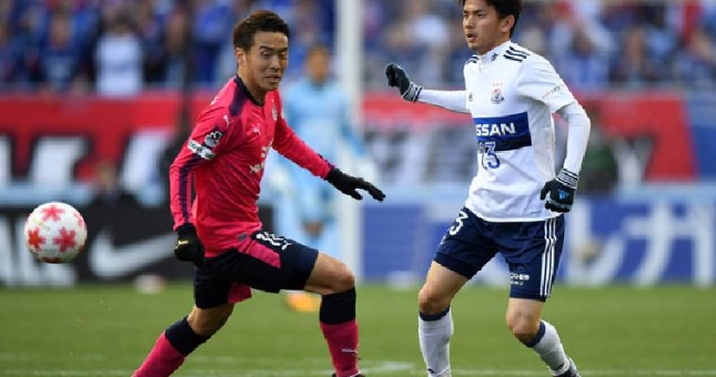 Cerezo Osaka của Văn Lâm nhận thất bại trước đội bóng của Theerathon