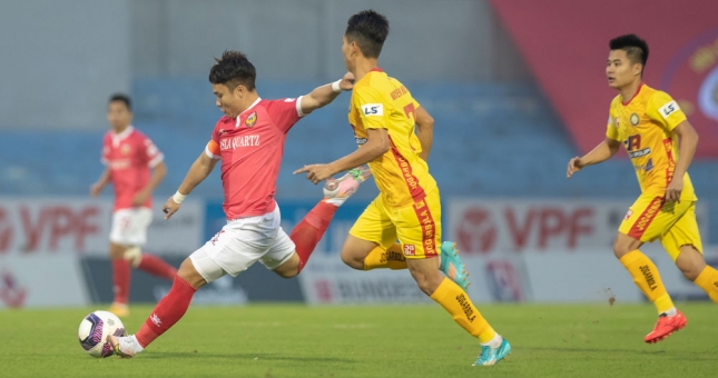 Hà Tĩnh mất 3 điểm đầy cay đắng trước Bình Định