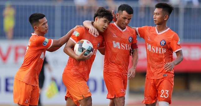 HLV Lê Huỳnh Đức: 'Các tiền đạo của tôi tệ quá'