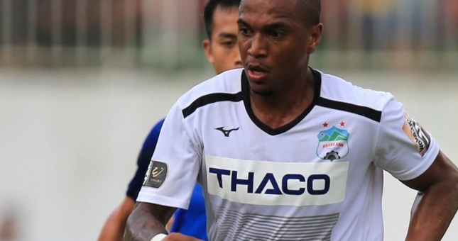 SLNA lần thứ ba ký hợp đồng với hàng thải của HAGL