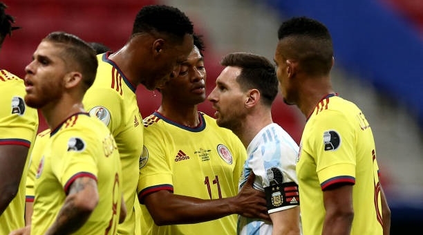 Cựu sao Barca nhắc chuyện bị Messi chế nhạo khi đá hỏng penalty