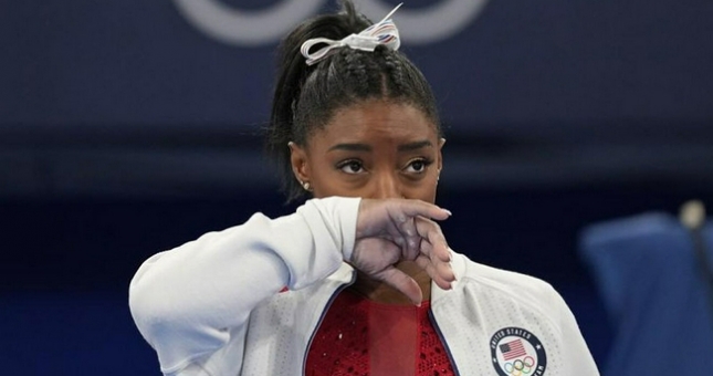 Người Trung Quốc 'gièm pha' VĐV Mỹ rút khỏi Olympic vì có bầu