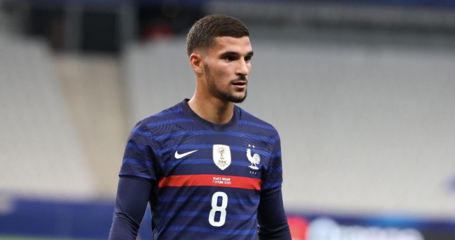 Arsenal được đội bóng Pháp bật đèn xanh